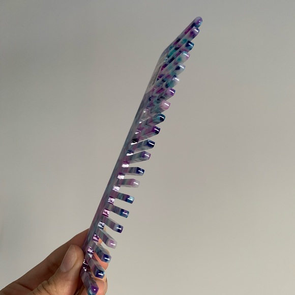 UO Wide Tooth Comb - Picture 3 of 5